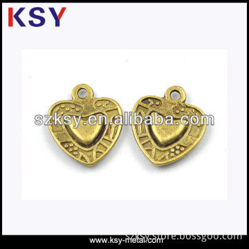 gold alloy jewelry pendant